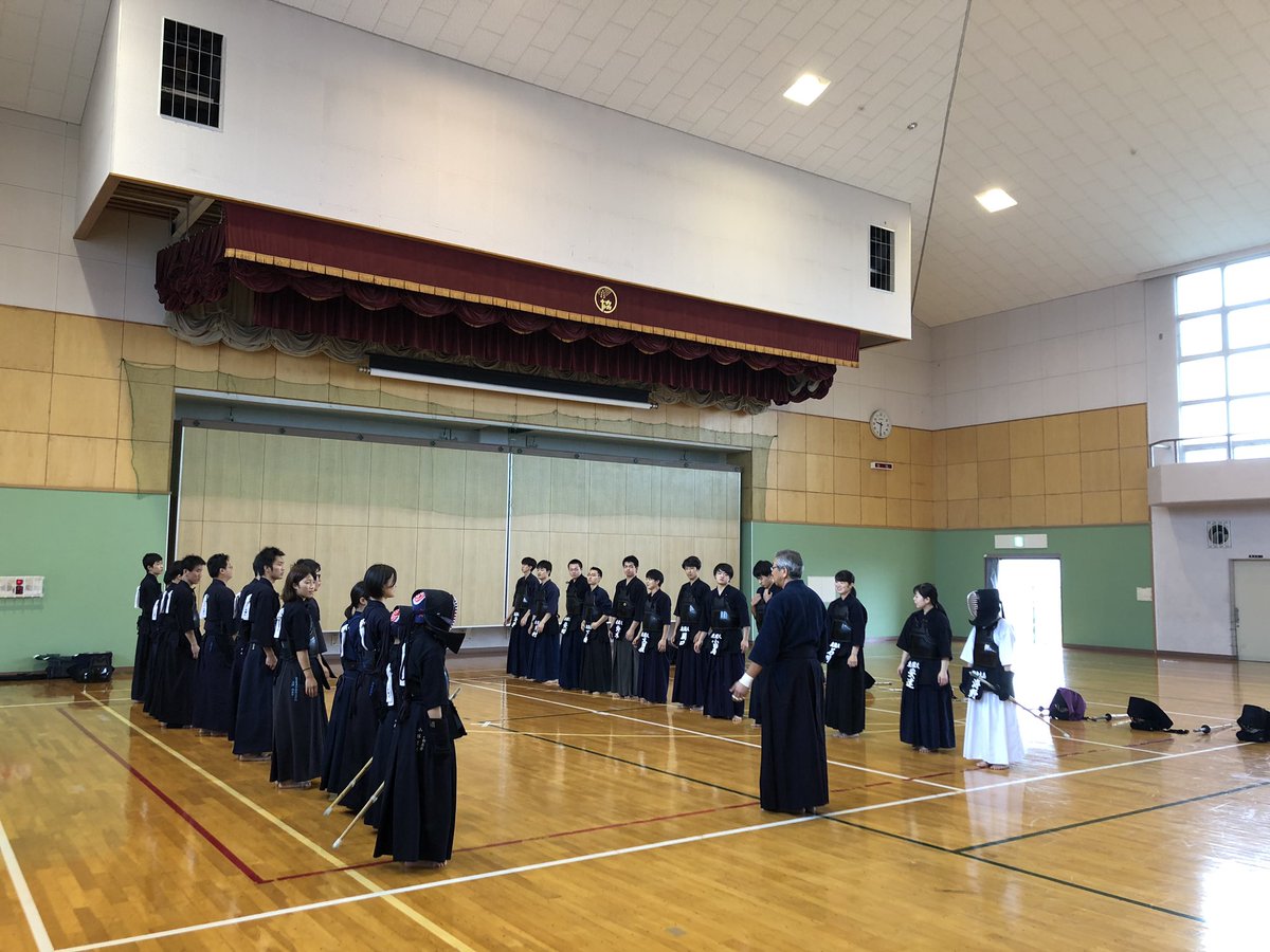 tiukendo's tweet photo. 8/13～8/16 3泊4日
夏合宿を行いました!!
太陽の暑さと雨による蒸し暑さダブルパンチの中、全日程を参加部員全員で乗り越えることが出来ました!🙇🏻‍♀️✨
保護者の皆様から沢山の差し入れ、そして何より遠方から駆けつけていただき本当にありがとうございました!😊 https://t.co/OvUd04Mw33
