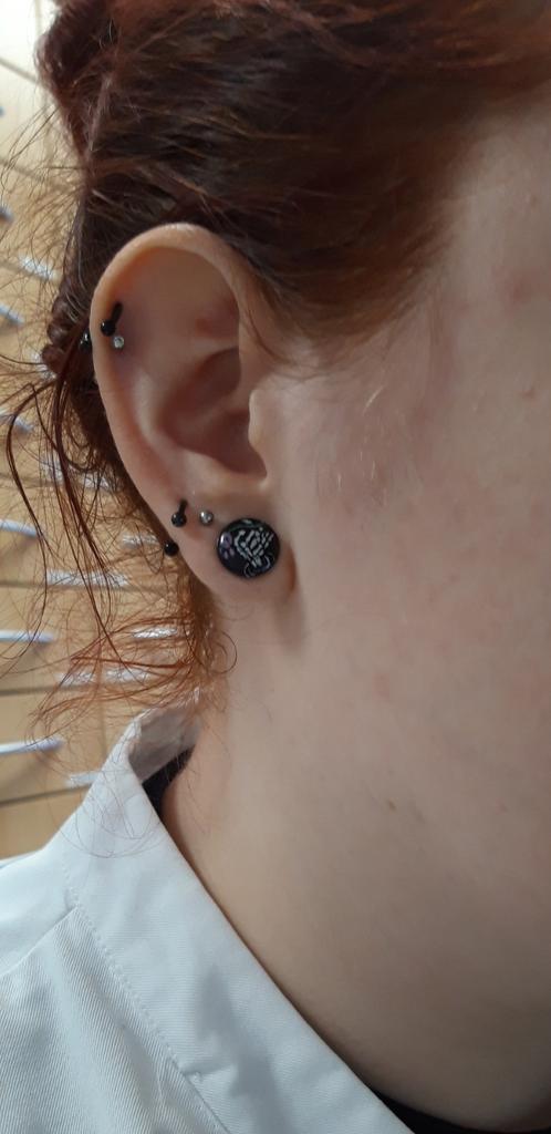 Wearing my own made <a href="/VictoryLaneUK/">Victory Lane</a> plug at work🤘🏻🖤🥀