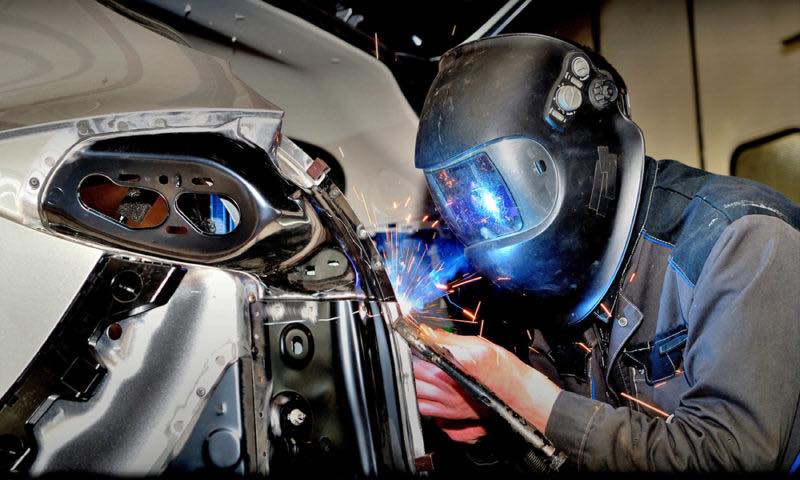 KatzAutos's tweet photo. Our highly experienced Farnham team includes two paint re-finishers and a panel beater with over 50 years’ combined experience of working with main dealers, allow you to rest assured that your vehicle will be looked after by the best of the best.
#Farnham #surrey #carbodyrepairs https://t.co/9FRzuml2K8