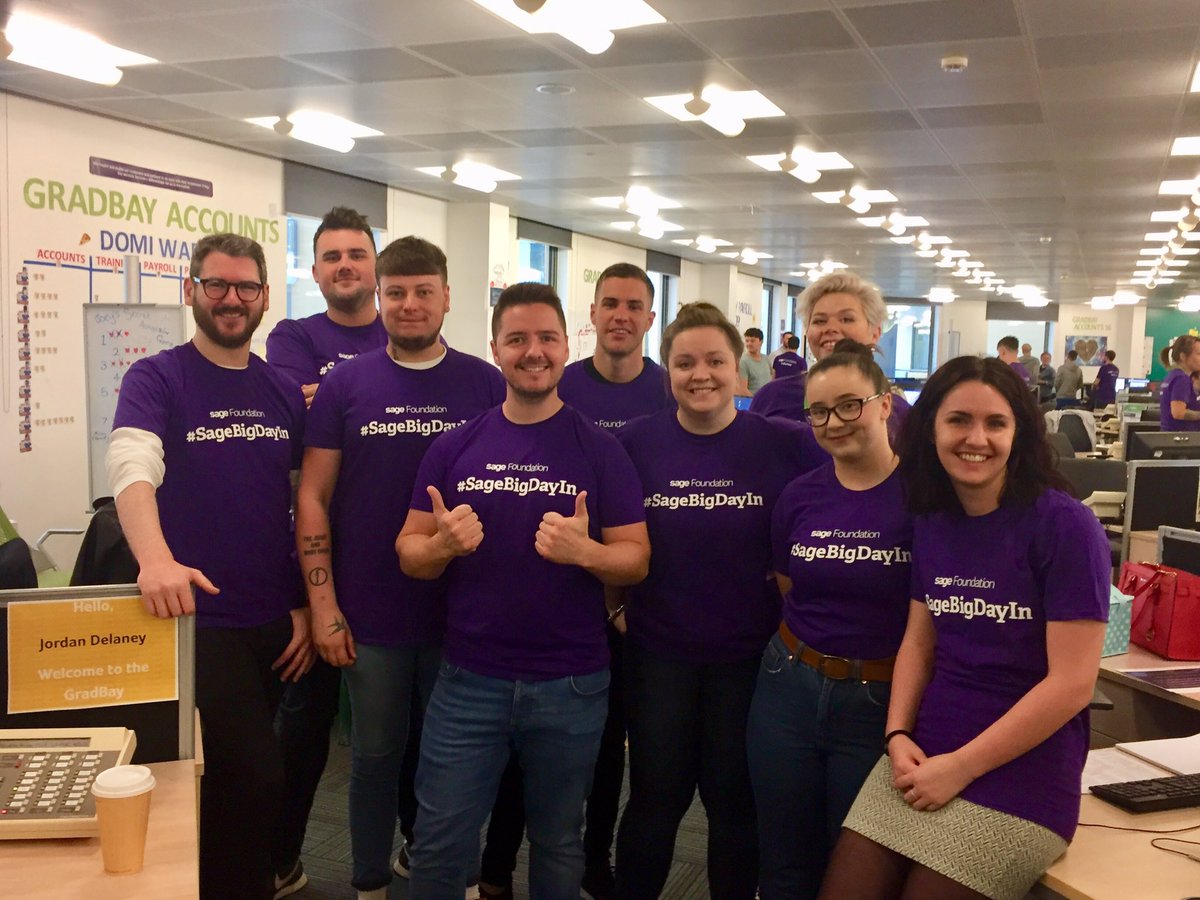 SageGradBay's tweet photo. Weβre ready for the #SageBigDayIn #volunteering #sage #GradBay #HAPPY https://t.co/Z78phC5ErI