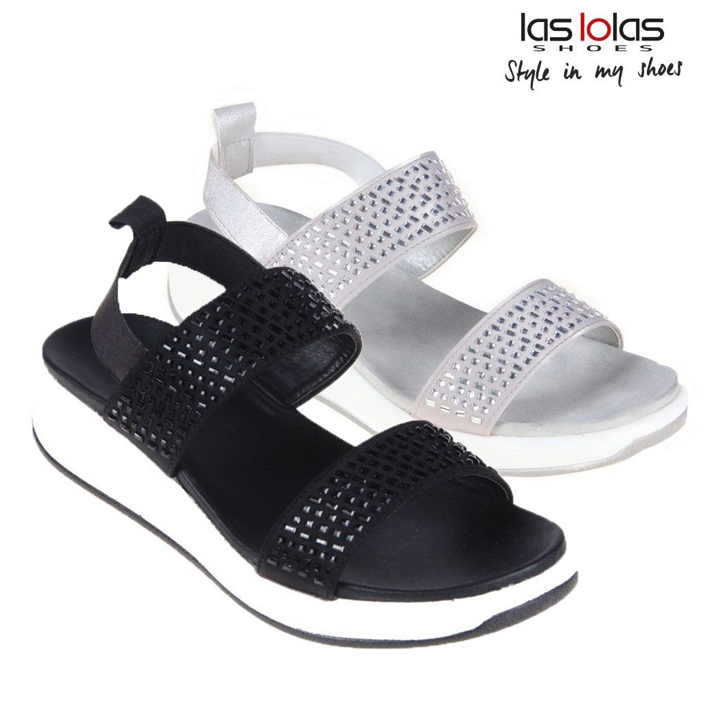 ¿Negro o gris serraje? 🤔  | 🇬🇧  Black or grey? what's your choice? 

#LasLolasShoes #MyLolasStyle #Sandal #MustHave #Trends
.
. 👉 mtr.cool/ixlchaqpbz
.
#WomanShoes #sandals #glam #flatsandal #sandals #jewelshoe #shoegram #sandalias #luxuryshoes #luxurybrand