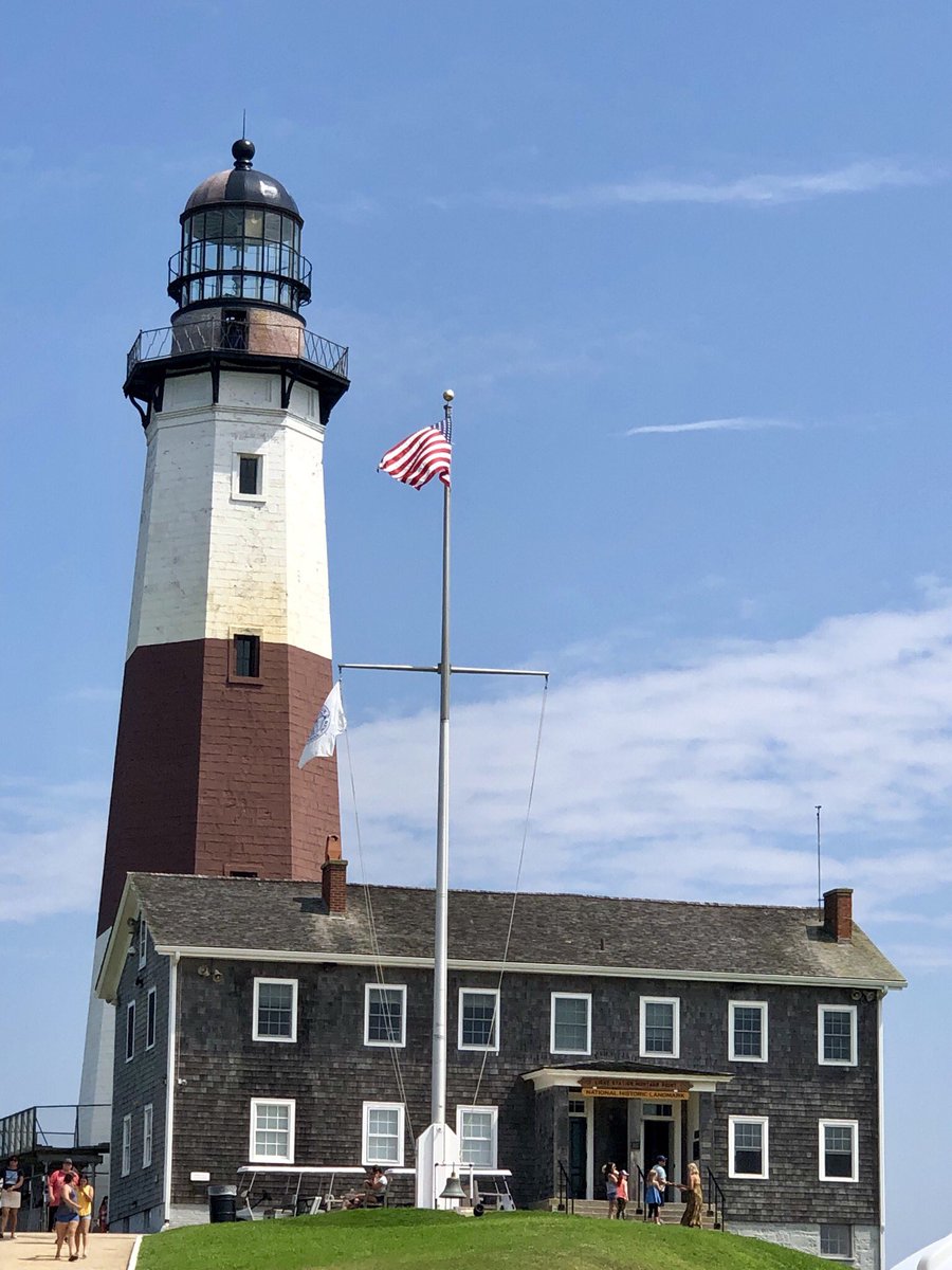 BellaRave's tweet photo. one of the highlights of my trip... Montauk Lighthouse #LongIsland #NewYork #Montauk https://t.co/4ShAxfTPHB
