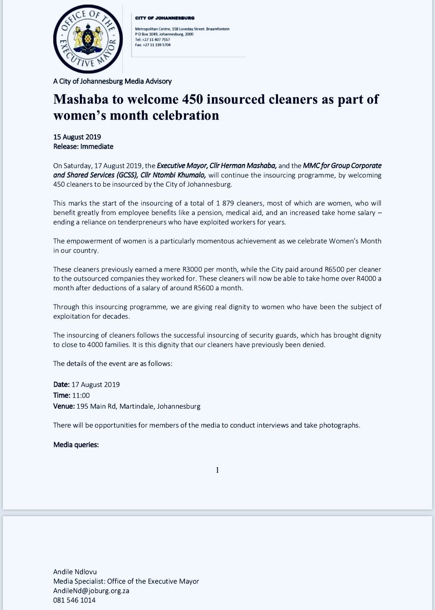 mphophalatse1's tweet image. Justice for @CityofJoburgZA most hardworking #Mbokodos😆✊🏽💝

May they study further and keep climbing up the ladder!💃🏽

#WomensMonth2019 
#InsourcingOfCleaners
@HermanMashaba 
@NVKhumalo