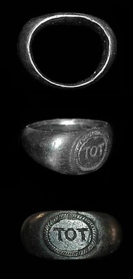 Túathal: kings, High King & bishop of Scots. Túathal Techtmar "the legitimate" High King of Ireland, ancestor of Uí Néill & Connachta dynasties through grandson Conn of the Hundred Battles. Name may originally refer to local version of Gaulish Toutatis god; N.B. TOT ring.