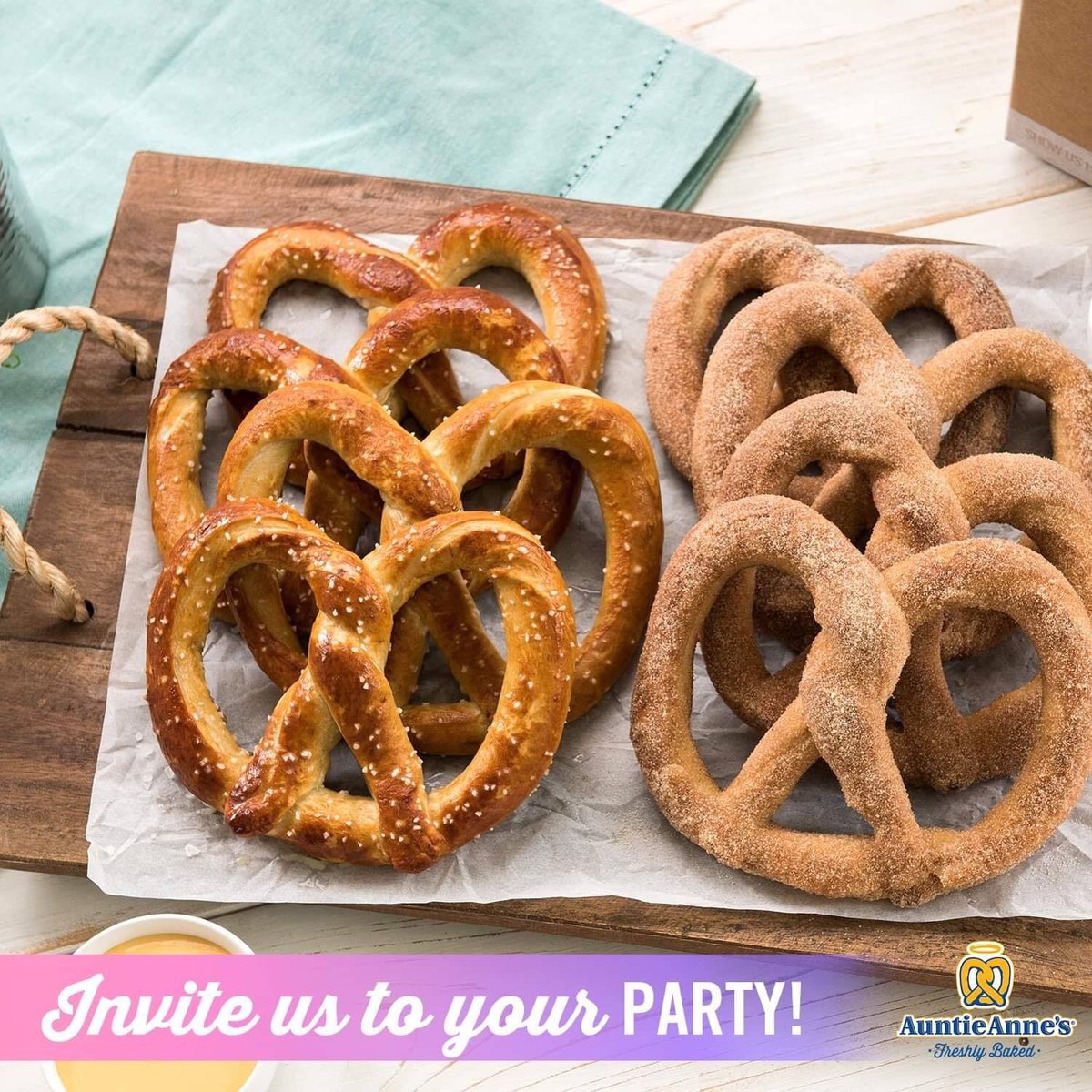 AuntieAnnesPh's tweet photo. Serve freshly baked pretzels and freshly squeezed lemonade at your next event or party! π₯¨
Choose or customize your own Auntie Anne's pretzel package.
#freshlybaked #pretzelperfect #auntieannesph #auntieannes #catering #pretzelpackage https://t.co/1EfgZ9glqH