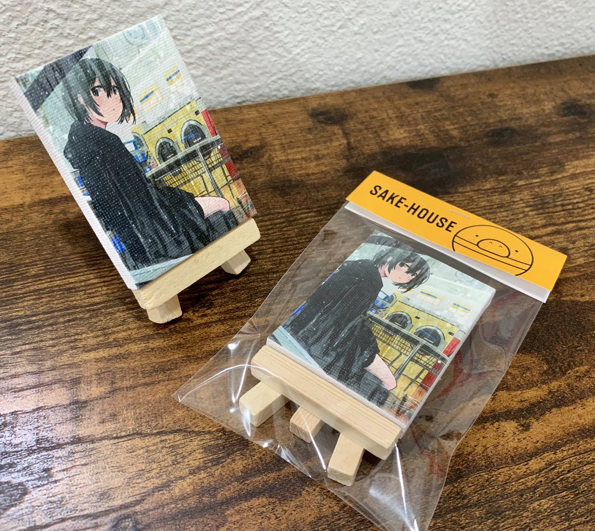ミニキャンバス作ってみた
少数だけどティアに持っていきます〜 