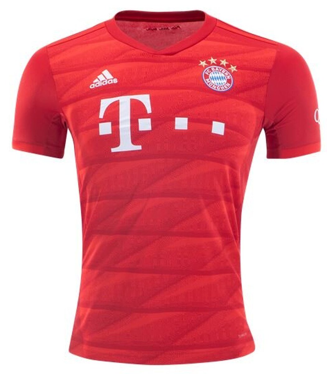 OHPsoccer's tweet photo. Are you looking for a perfect jersey offering comfort and style at the same time? Buy #Adidas #FCBayernHomeJersey FCB/True Red. 

It offers a regular fit with a straight silhouette. 
Comes with short sleeves

ADD TO YOUR CART NOW!

👇👇👇
https://t.co/WY1pzpoAY1 https://t.co/NYmxx0yEZa