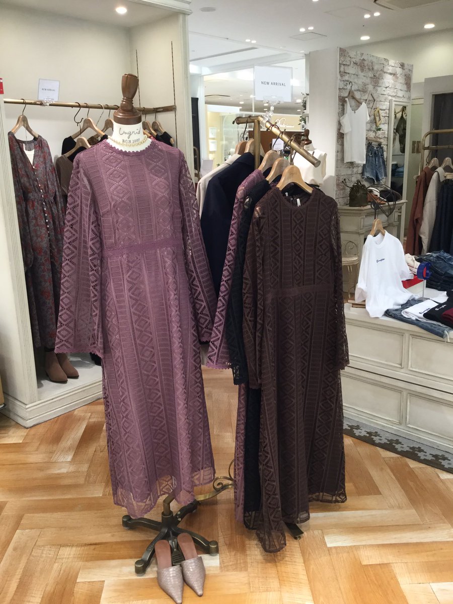 Ungridピオレ姫路店 New Arrival 本日は新作日٩ ᐛ و オケージョンにも使えるワンピースも 入荷しておりますよ カラーレースフレアスリーブワンピース 12 000 Tax Blk Brn Ppl Ungridピオレ姫路店は T Co Slvobkdaum Ungridピオレ姫路店 New Arrival 本日は新作日٩ ᐛ و オケージョンにも使えるワンピースも 入荷しておりますよ カラーレースフレアスリーブワンピース 12 000 Tax Blk Brn Ppl Ungridピオレ姫路店は T Co Slvobkdaum