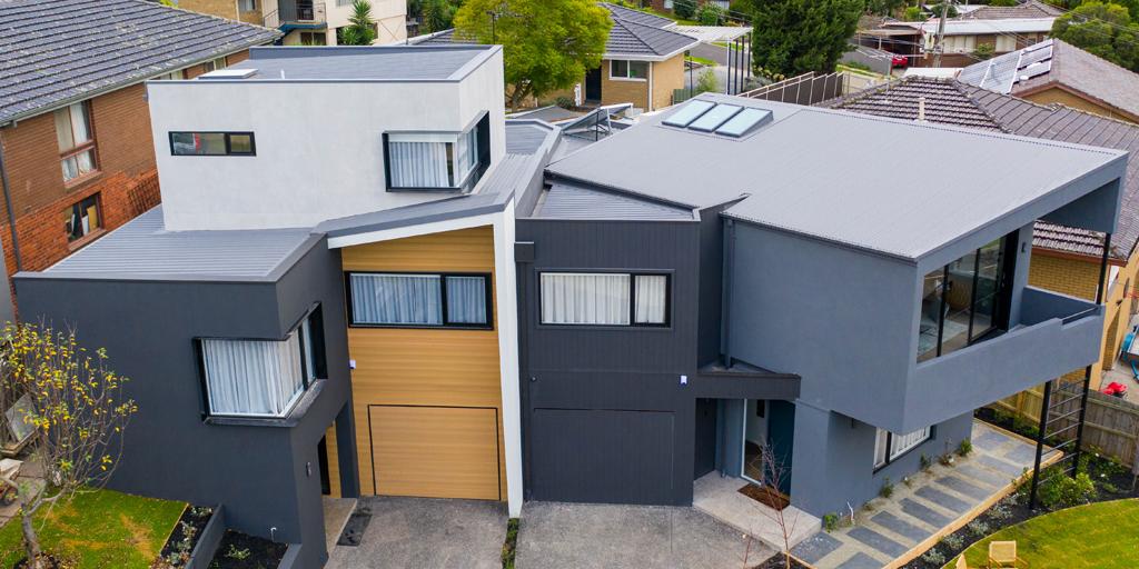 COLORBONDsteel's tweet photo. The final episode of #NicksPlace is live and truly looks amazing!
https://t.co/34xa3qpJpa
#LYSAGHT #TRIMDEK #CUSTOMORB in #COLORBONDsteel #BasaltMatt.
#BecandGeorge
#TheHeightsAbove
#SGroup
#COLORBONDsteelMatt
#Paidpartnership
#COLORBONDdesigners
#COLORBONDcreators https://t.co/qUk5FTm6DB