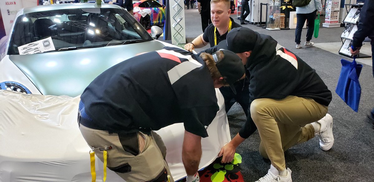 PrintExAust's tweet photo. I've created a new word after watching this crew... carwraperation!! Definition... the act of flawlessly wrapping a car with multiple team members. Great job guys!! #printex #dc @PrintMediaCentr https://t.co/CLJdQTKZC6