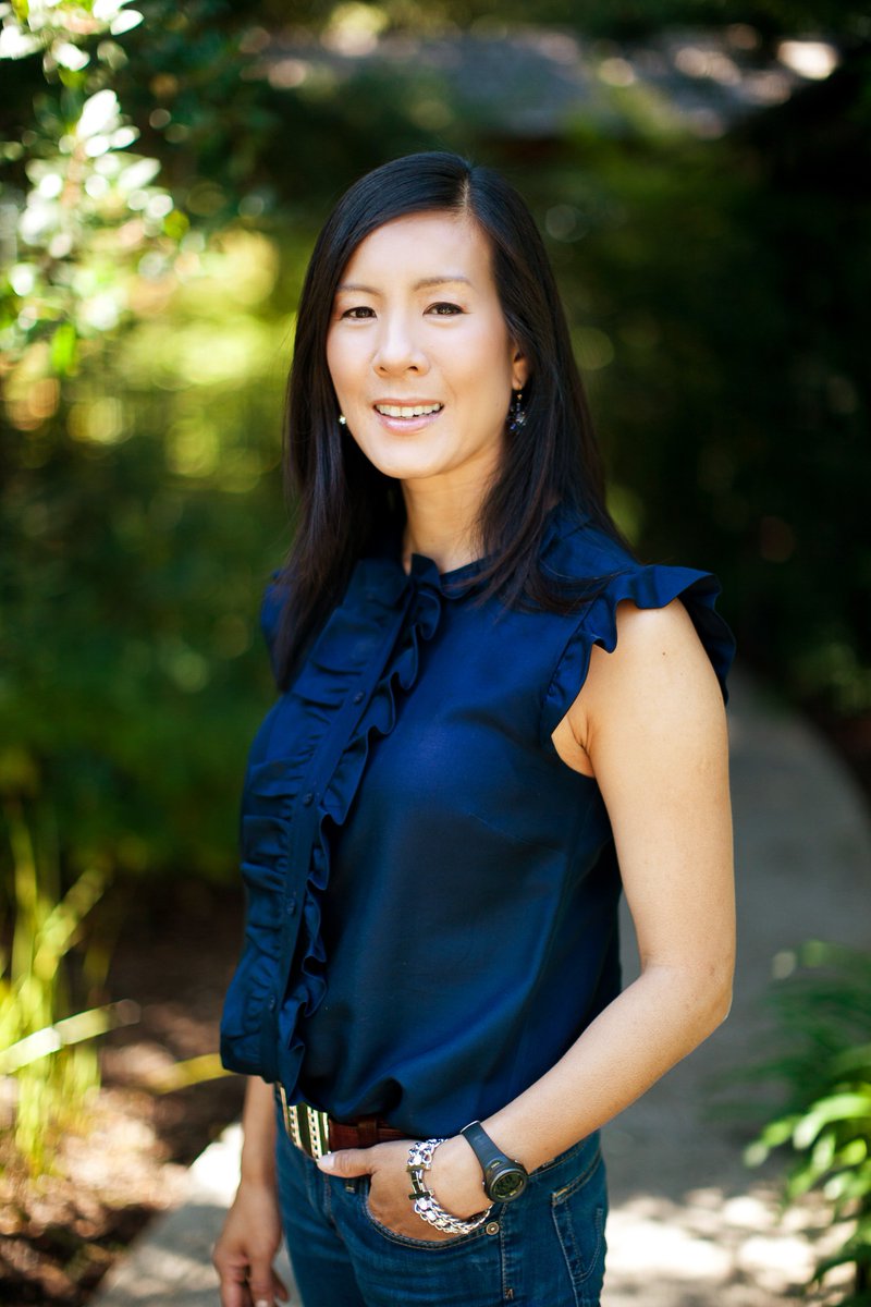 MegaContentSoln's tweet photo. Women are the routers and amplifiers of the social web. And they are the rocket fuel of ecommerce. Aileen Lee (Founder of Cowboy Ventures).

#DigitalMarketing #startup #entrepreneur #businessowner #ecommerce #girlpower #womeninbusiness #womenentrepreneurs #girlboss https://t.co/L3bulUkURE