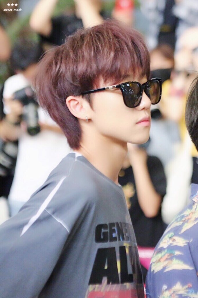 190816 GMP 출국 

머리색이 잘 어울린다❤️
사랑해❤️❤️

#세븐틴 #서명호 #명호 #seventeen #minghao #ミンハオ