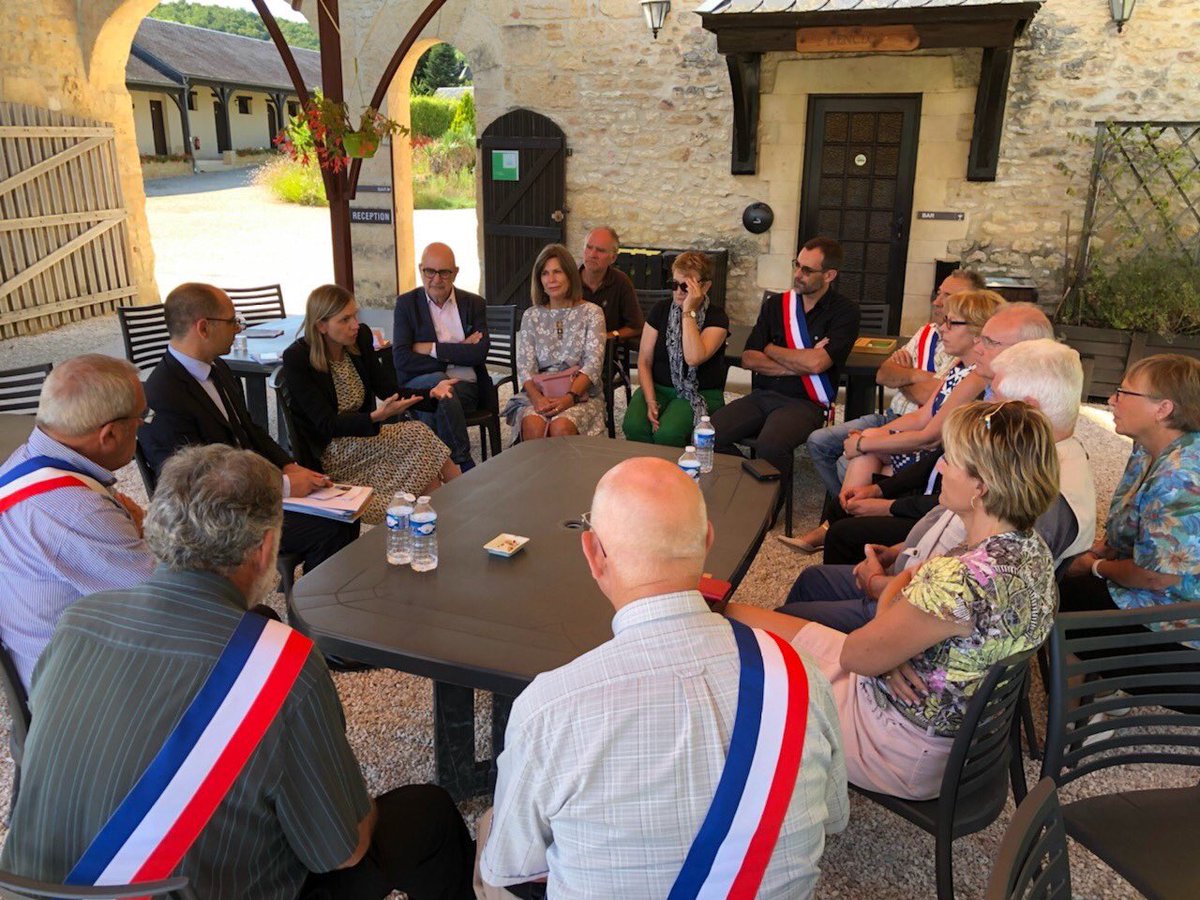 PierreMarceteau's tweet photo. Grâce à l’investissement sur la durée des conseillers départementaux @dominiquebousq1 et Francine Bourra, le @gouvernementFR et les députés #Lrem s’intéressent enfin aux papeteries de #Condat !!! #dordogne #périgord #industrie #papeterie #usine #industrie #economie https://t.co/fgPeQeijw0