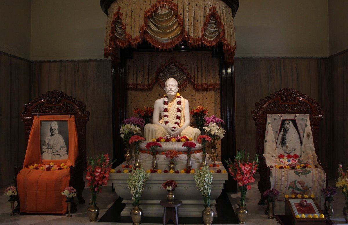 Repeat God's name and sing His glories, and keep holy company; and now and then visit God's devotees and holy men. The mind cannot dwell on God if it is immersed day and night in worldliness, in worldly duties...bit.ly/2N3JvDj