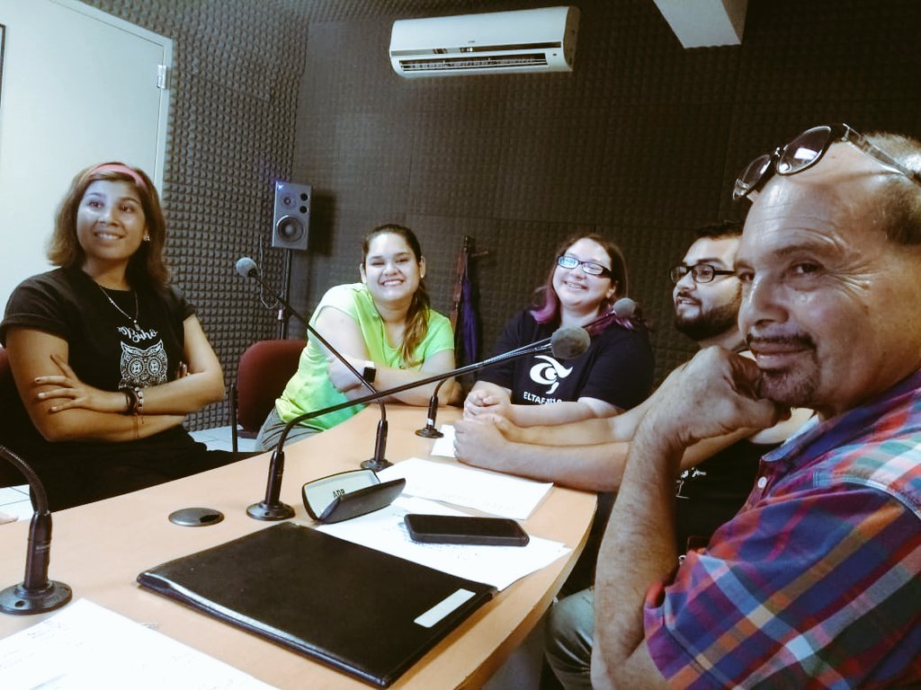 CampStaLucia's tweet photo. Hoy estuvimos en el Programa de Radio "Desde las Tablas", en @unisonradio 😁 ¡Gracias al mtro Luis Ricardo Gaitán por la invitación!
¡Gracias a todos los que participaron en nuestro 5to #CampamentoDeVerano! 💛💙🧡 
#ServicioSocial #SoyUnison 
📻👇🏽https://t.co/ADH8W3Xyrn https://t.co/P7iQGQ5Yj7