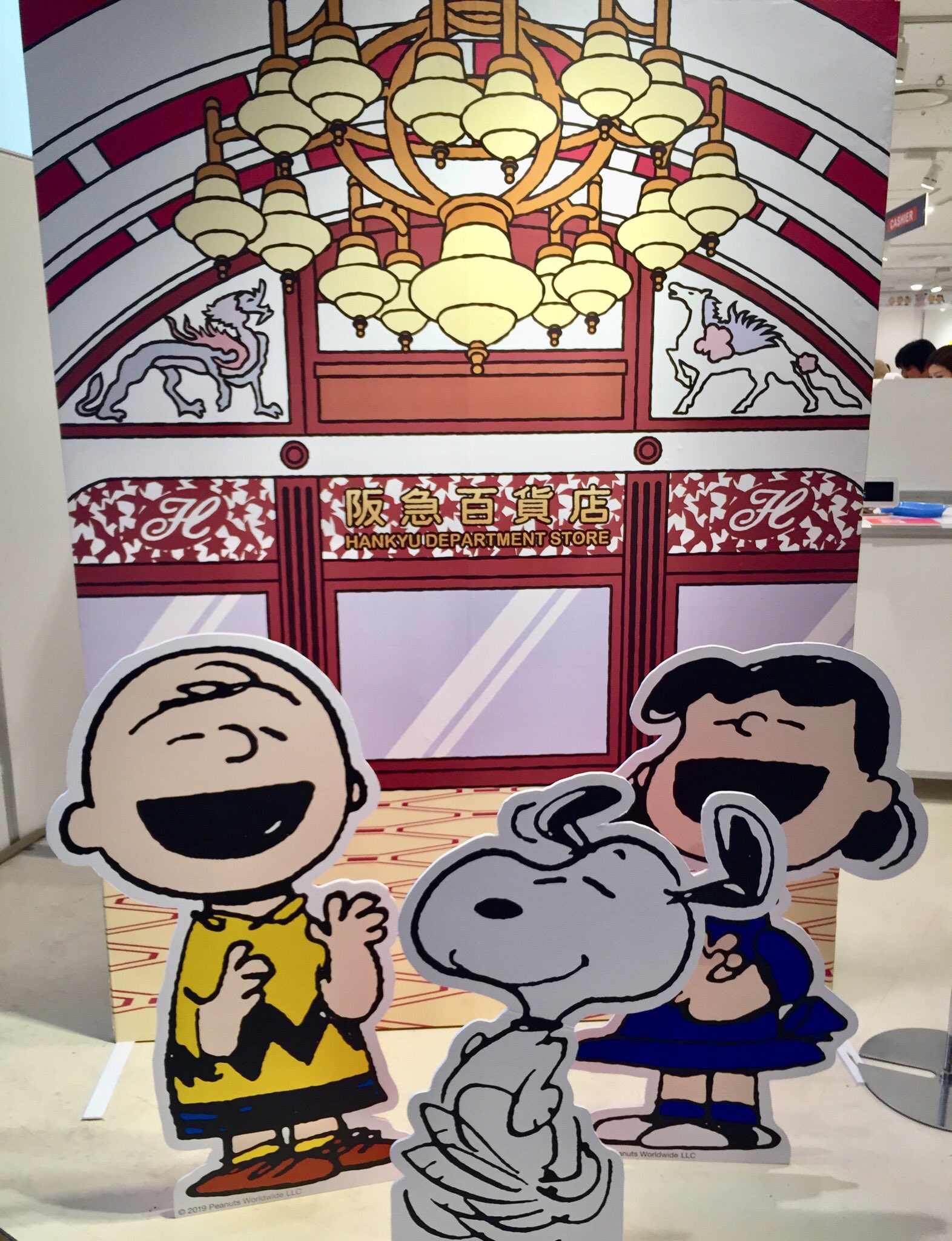 西田育弘 阪急 スヌーピー 大人気 スイーツ マグカップ つい買ってしまう お得感 大阪 梅田 阪急百貨店うめだ本店 スヌーピー うめだスヌーピーフェスティバル19 大人気 行列 グッズ 散財 T Co Grvpplrjdc Twitter