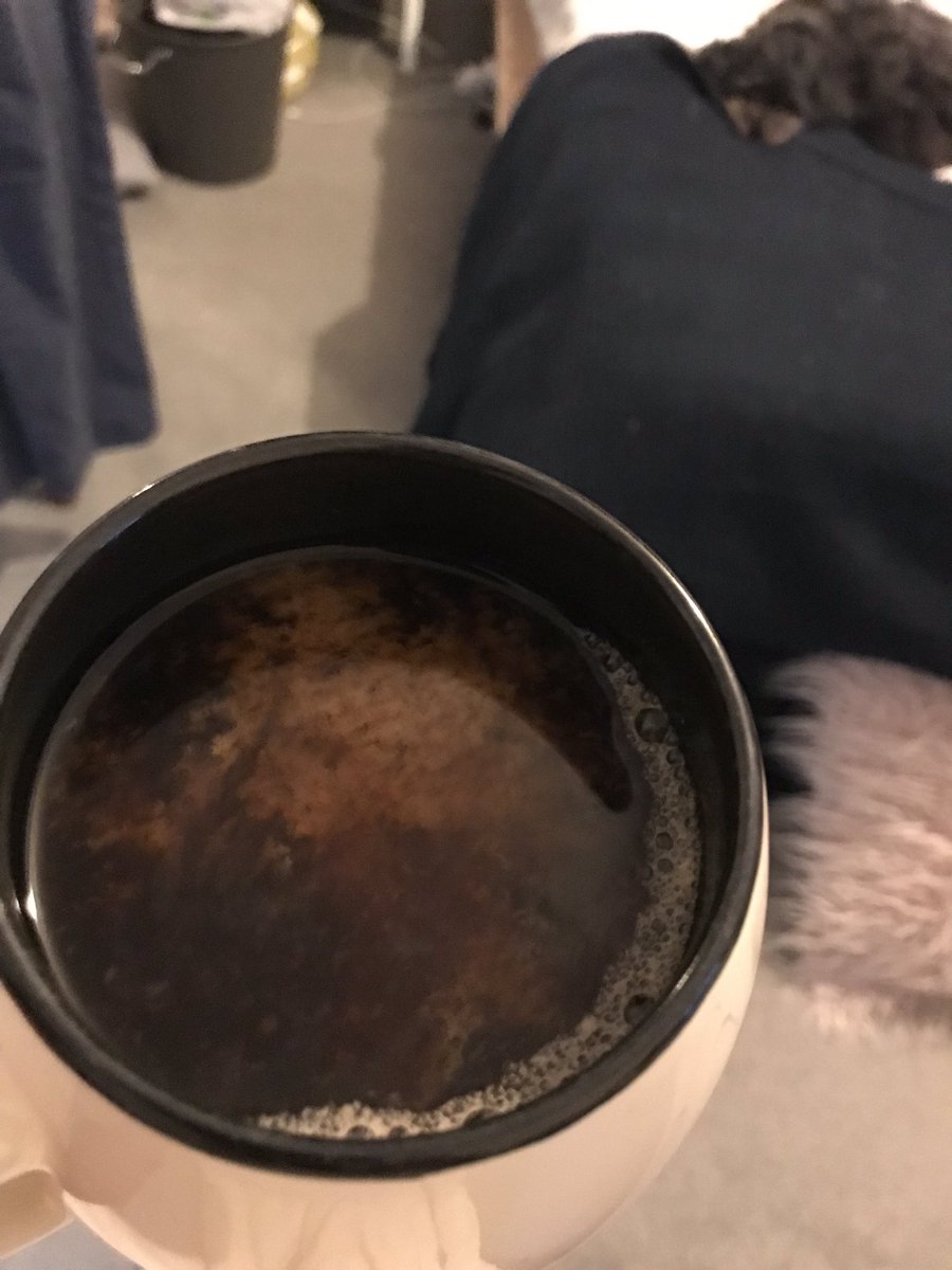 Chloe Foster tweet media