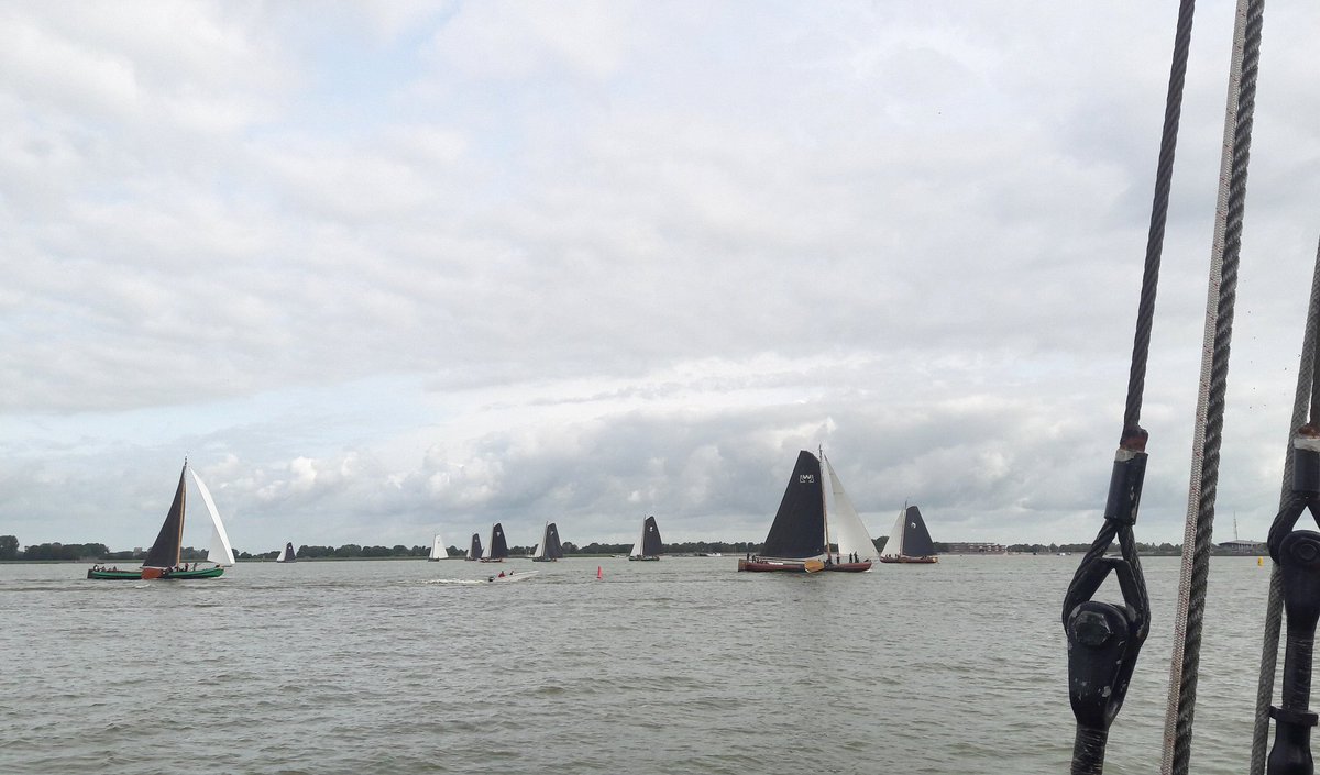 Efkes nei ús freonen yn'e C-klasse sjen! Set em op!! 💪 #IFKS19