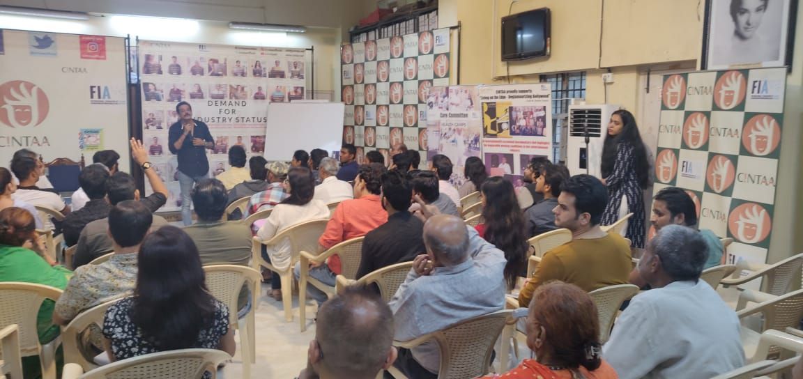 CintaaOfficial's tweet image. #CINTAA conducted #InteractiveWorkshop on Understanding Different Platforms of Acting by Shri @soniiannup @sushant_says @DJariwalla @deepakqazir @amitbehl1 @SuneelSinha @ayubnasirkhan @sanjaymbhatia @NupurAlankar @rakufired @RajRomit @JhankalRavi