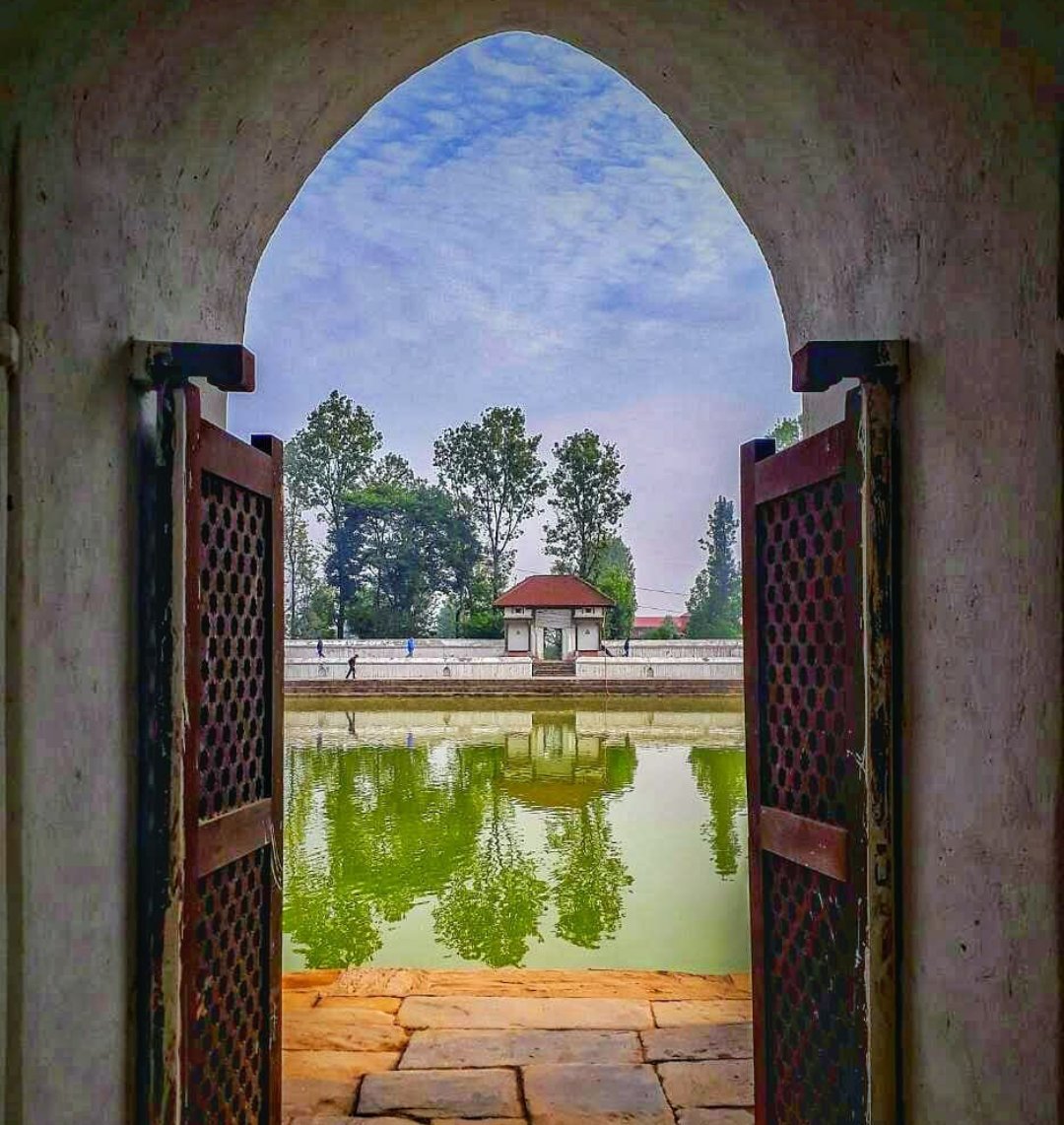 Come find the door that leads you to the lake. What more do you expect?? This is Nepal and its beauty!
#explorenepal #visitnepal2020  #travelnepal2020 #nepaladventure #beautifulnepal #hindu #buddhism #nepal8thwonder #wonderersland #explorehimalayas #nepaltourism #nepalphotography