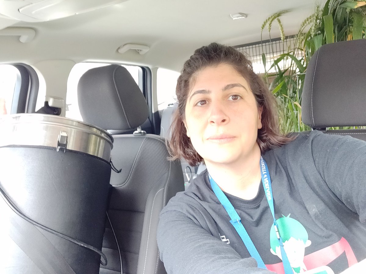 BiancaSciren's tweet photo. Just me and ol' mate Serena Stilliams on our way to @uniofadelaide with a car full of wheat, drones and carb tests for #seizetheOpenDay2019!
Last weekend of @Aus_ScienceWeek but science will continue into the future. Will you? #whywaite? Come chat on Sunday!
@SciWkMedia https://t.co/qsjtv72gi7