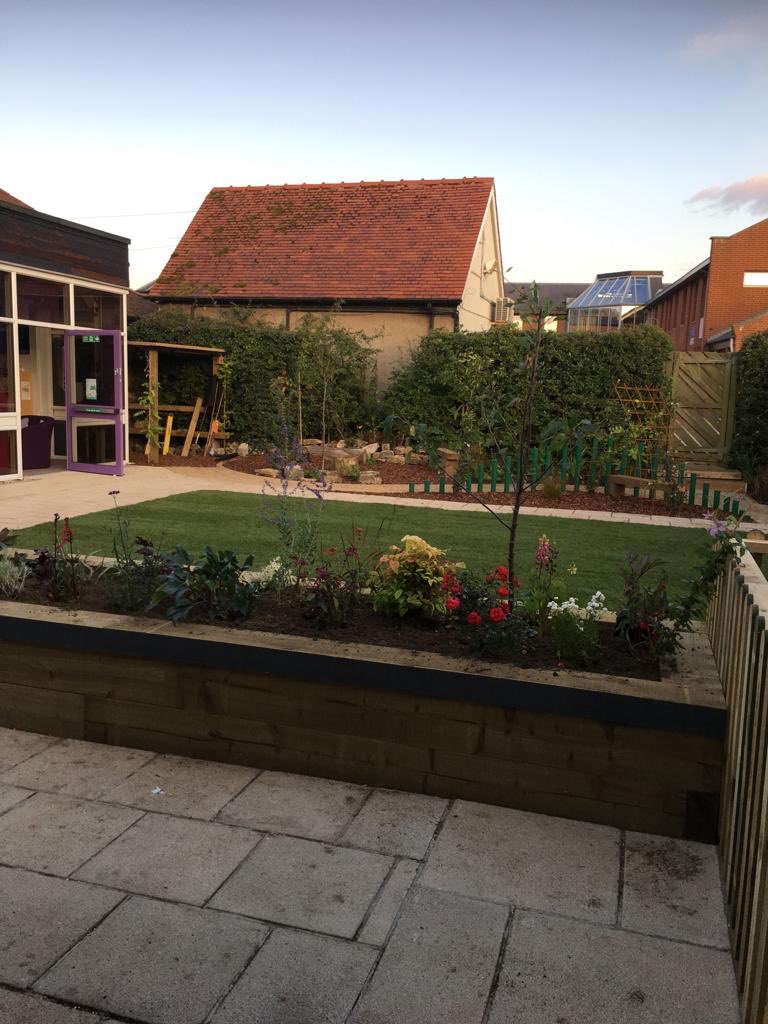 NewbyScalby's tweet photo. The library’s Community Garden is nearing completion! Now the fun begins, creating the fairy garden, adding plants, bug hotels, etc! #PeoplesProjects #NationalLottery #Scarborough https://t.co/B3JN72fvcw
