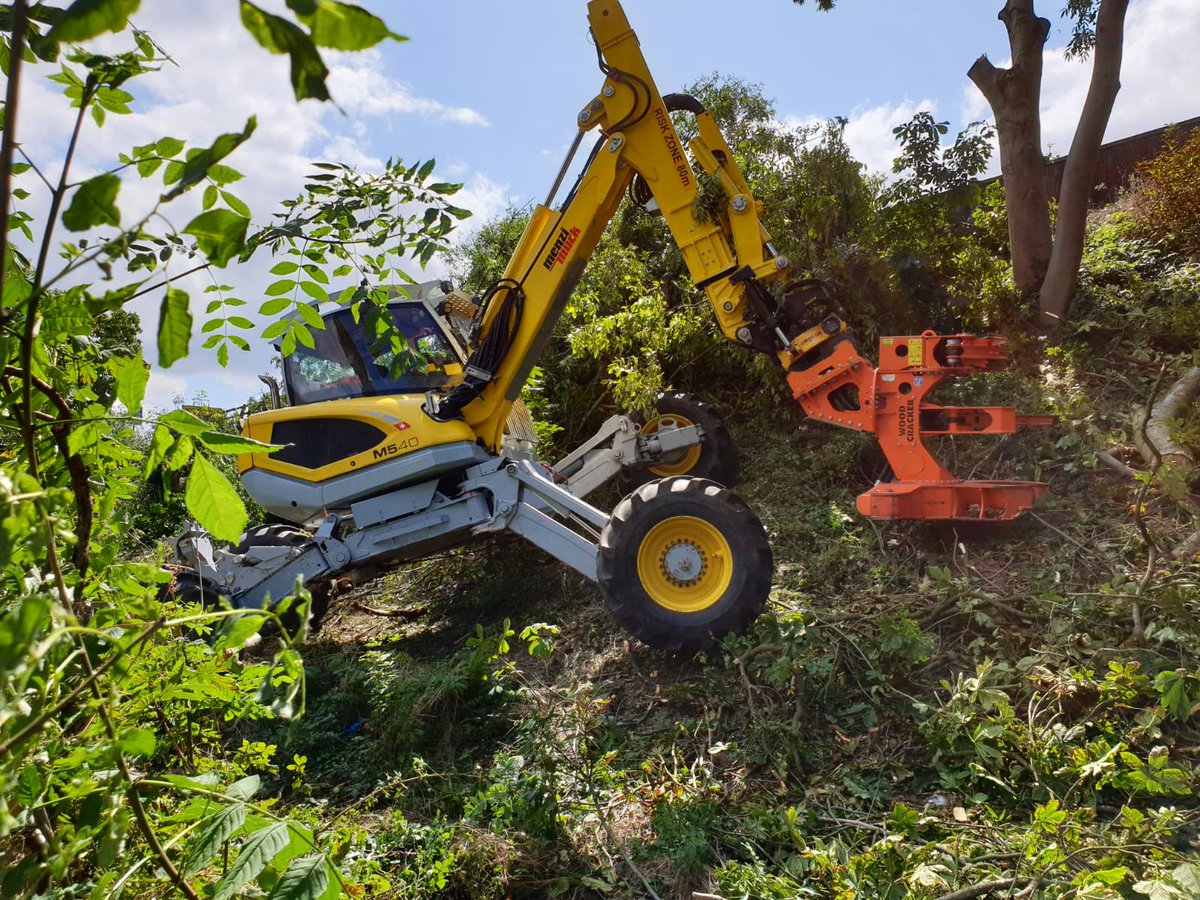 woodchopperuk's tweet photo. Tight access, steep banks ? @GC_Arb can assist we have evolved to overcome you issues and deliver outstanding customer service in high compliance environments. https://t.co/2TMlT9GX5R