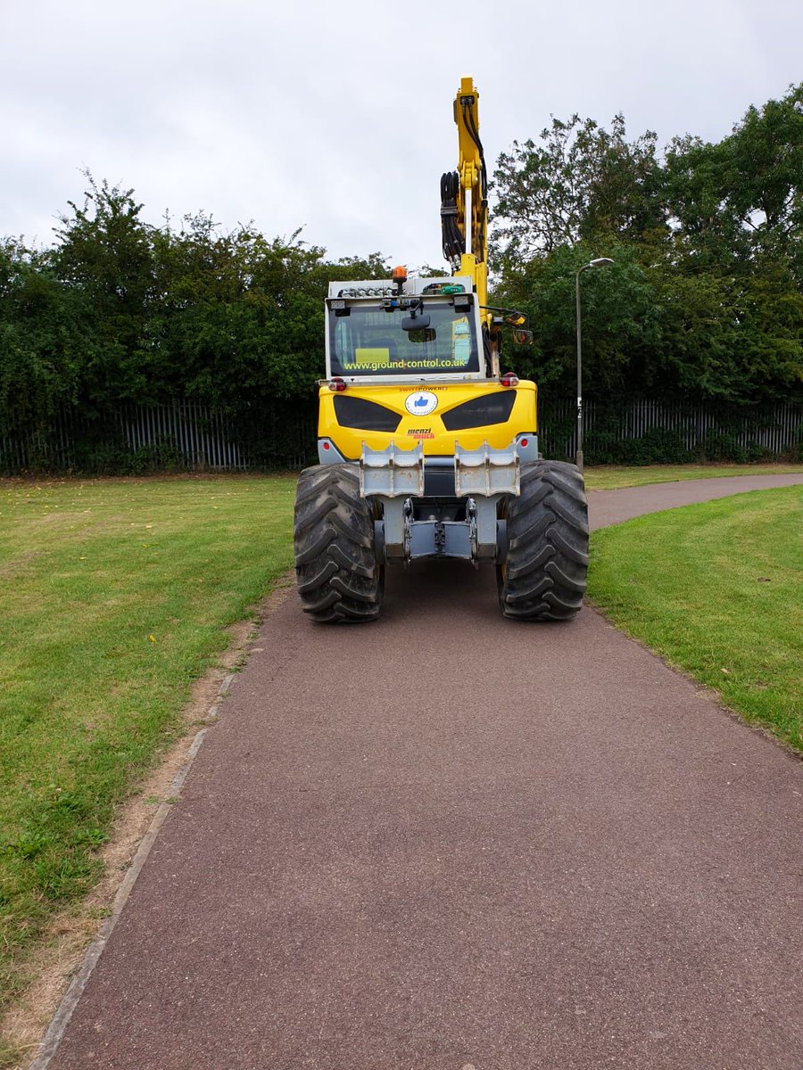 woodchopperuk's tweet photo. Tight access, steep banks ? @GC_Arb can assist we have evolved to overcome you issues and deliver outstanding customer service in high compliance environments. https://t.co/2TMlT9GX5R