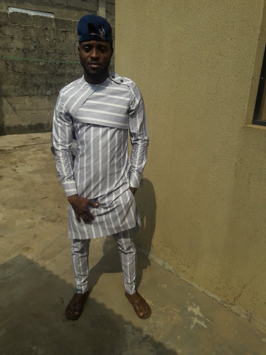 aktogbaskey's tweet photo. @DeeOneAyekooto Proud buharist ๐ช
That's what we do #Hgclothing pls patronise me o ๐๐ https://t.co/g7bw3lwFUy