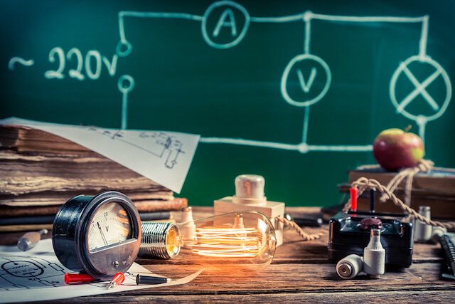 TuitionPhysics's tweet image. What Are The Career Options In Physics?
#H2PhysicsTuition #ALevelPhysicsTuition
tuitionphysics.com/aug-2019/what-…