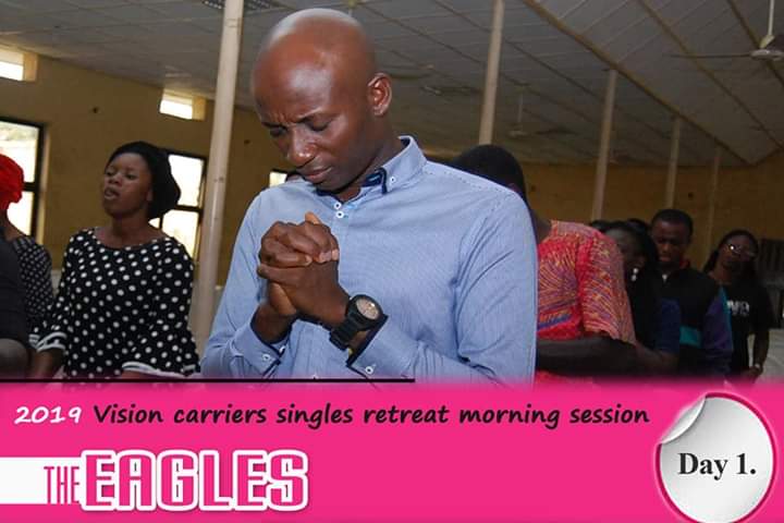 mztelevision's tweet photo. SINGLES RETREAT 2019
'GOD will always prepare vessels for His works' - Gloria Bamiloye
#visioncarrier #mztv #mztelevision https://t.co/M4LYuxNEw4