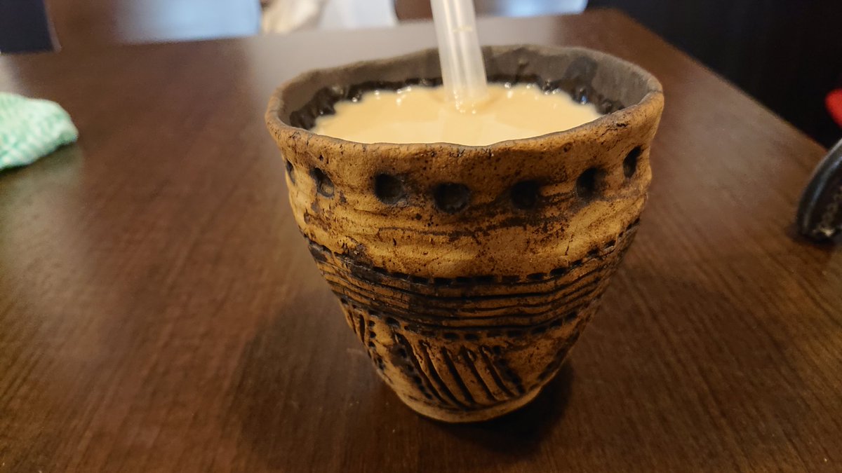 続縄文土器で飲むタピオカミルクティー タピ土器 が話題に お値段1 600円しますが それにはちゃんとした理由がありました Togetter 続縄文土器で飲むタピオカミルクティー タピ土器 が話題に お値段1 600円しますが それにはちゃんとした理由がありました Togetter