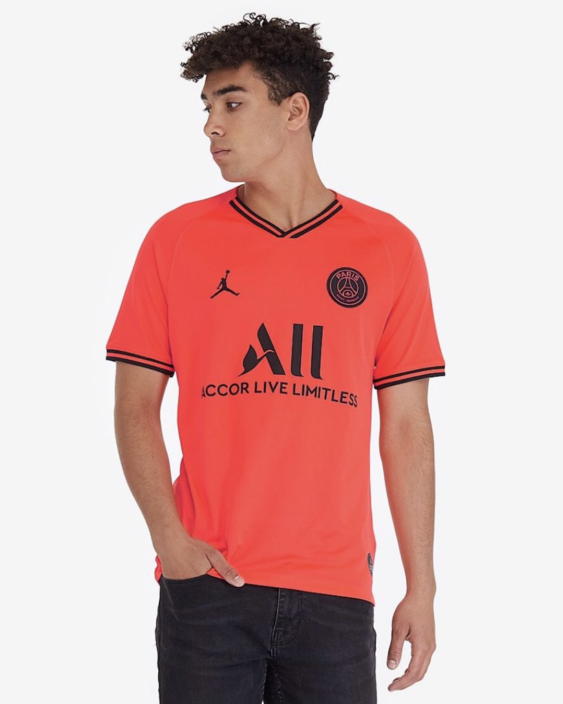 FootTshirts's tweet photo. متوفر تيشيرت #باريس الاحتياطي 2020/2019 الآن في متجرنا .. https://t.co/2KIxKprnBF