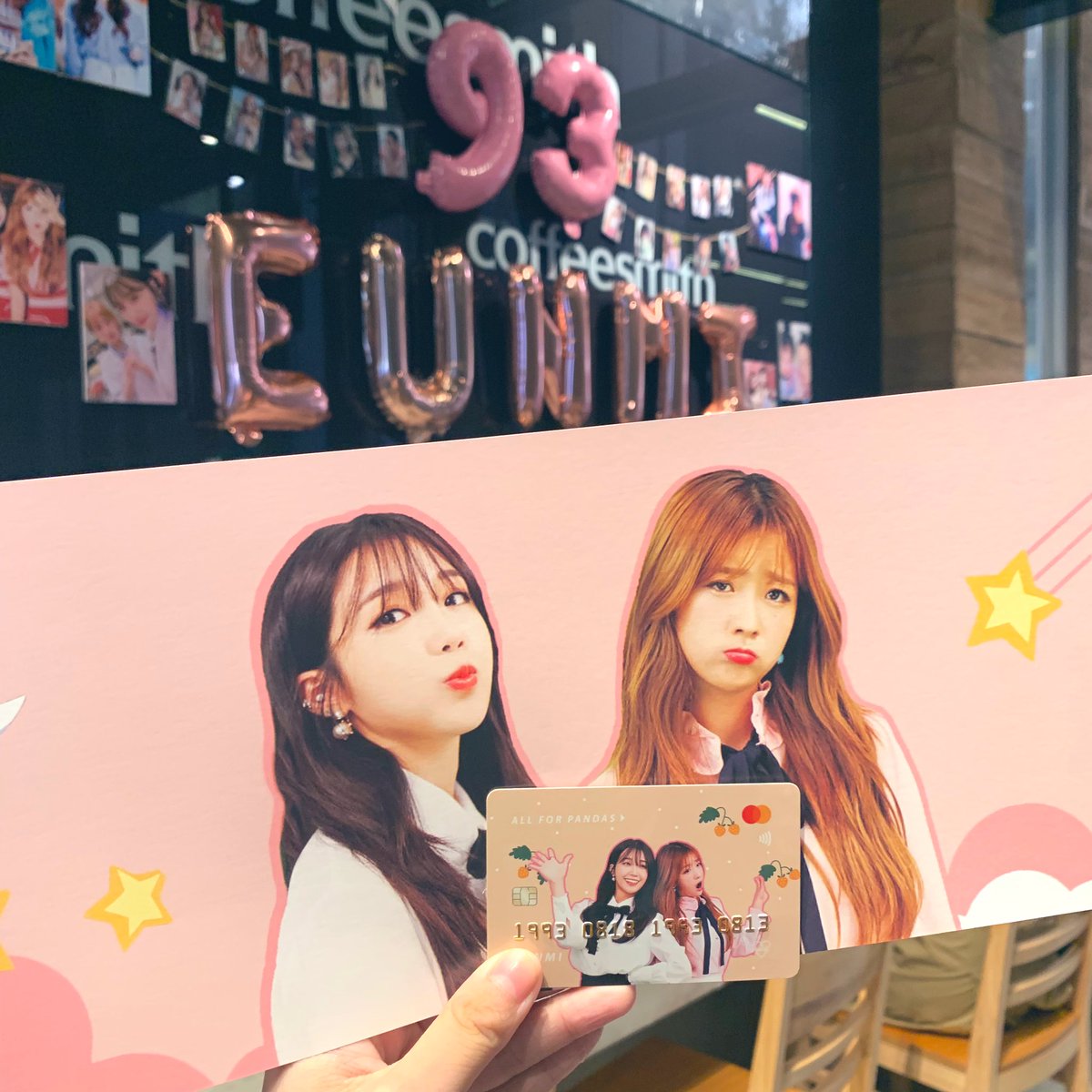 fluffyyhamster's tweet photo. thank you for organizing this beautiful event! ๐๐ป @93LineCafe
#Fallfor93Day๐ธ https://t.co/cGq6dDKG2X