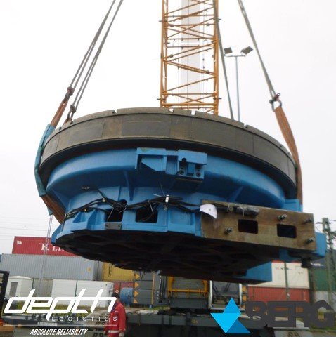 WeAreBerg's tweet photo. Berg's state-of-the-art Titan SC 40/50-4HY Double Column Vertical Boring &amp; Turning Mill's 14,000km journey to Gladstone has begun!

Depth Logistics were engaged by Berg Engineering to project manage the transportation.

#Collaboration #itsaBergthing https://t.co/VoQeL8KSuI