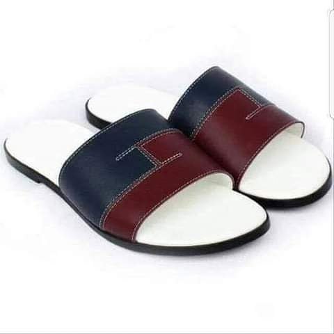 CWOWO4's tweet photo. ORDER NOW FOR YOUR QUALITY LEATHER SANDALS, SLIPPERS AND BELTS FOR BOTH MALE AND FEMALE.... CALL/WHATSAPP US ON 08067022785.
@I_pissVodka @renoomokri @realFFK @akin_adesina @atiku @DONJAZZY @i_amdavido_HKN @tvcnewsng @Chydee @KraksOriginals https://t.co/6IcSoZpZKp