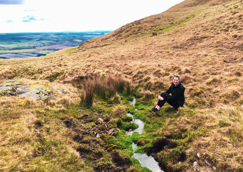 _WillyWallace's tweet photo. You chose the life you live. 🍃🏴󠁧󠁢󠁳󠁣󠁴󠁿🏔️

.📍Dumyat Walk, #Stirling, #Scotland.

.👉Tap on the 🔗link in our bio to have a look at our hostel in the heart of Stirling.

#visitscotland #lifehostel #willywallacehostel https://t.co/zeO2L3A85K