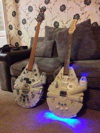 raulmares72's tweet photo. How cool are these? @Eddieg1g2 @JJ66616 https://t.co/Eyv3g3W6fy