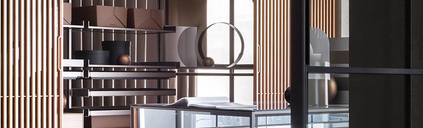 Iconno_Madrid's tweet photo. #Rimadesio en expansión: nuevas #monobrand stores. Tanto si estás de puente como si no, puedes aprovechar para visitar nuestra sección actualidad y conocer más detalles :-) -> https://t.co/ltHcKNaysn https://t.co/Ciepqx04Fx