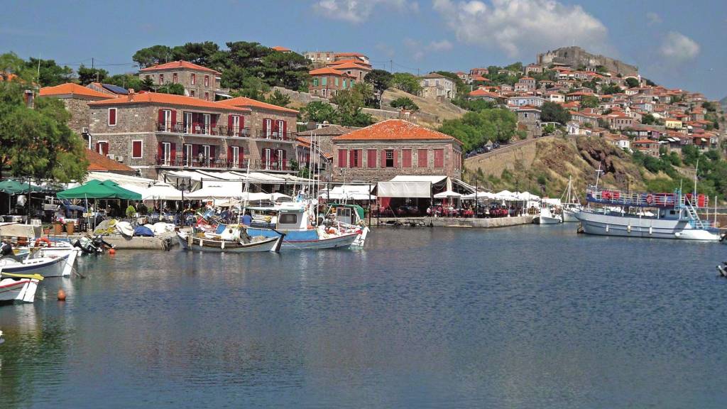 tradeyourtrip's tweet photo. Ontdek Lesbos! Lesbos is het derde grootste Griekse eiland en is een paradijs voor wandelaars, natuurliefhebbers en vogelaars. Wij bieden je de gelegenheid om Lesbos te ontdekken in 8 dagen.  Bekijk deze geweldige reis ➤➤➤ https://t.co/xAyGkeuyrI https://t.co/3iTygJ5g4y
