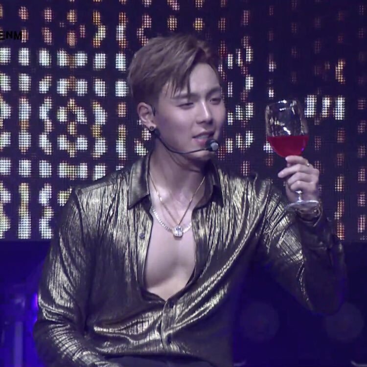 montitasmnl's tweet photo. Party Time!
#PHMonbebe, #MonstaXinManila may be happening, pero hindi pwedeng ganun ganun lang!
WE DESERVE #MonstaXSoloConcertinMNL! @OfficialMonstaX #MonstaX https://t.co/JAd3fS3G8g