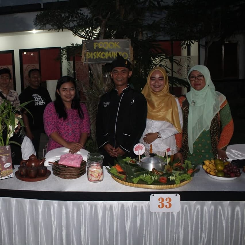 Jangan lupa ya untuk masyarakat purwakarta..kuy datang ke acara liwet malam ini...
#hutpurwakarta