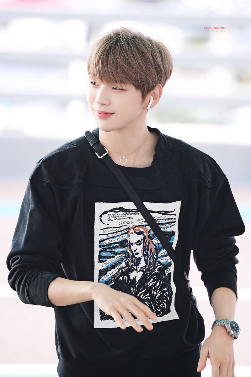 kang daniel pics tweet media