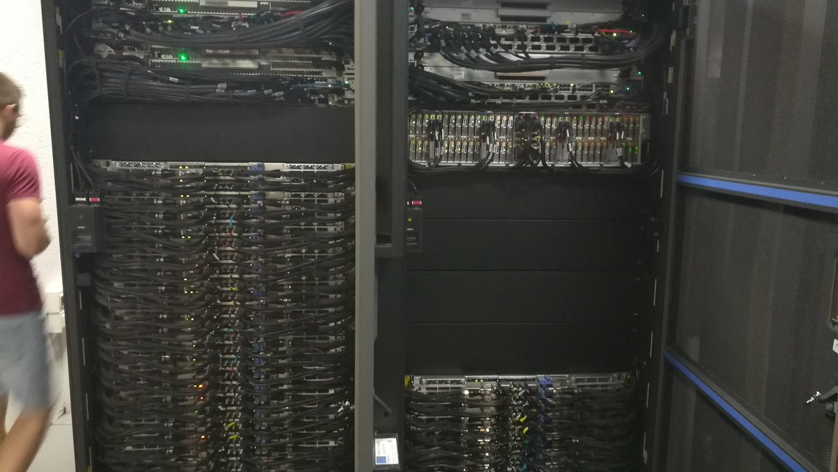 92 noeuds avec chacun 32 coeurs P7 4-way SMT et 256GB de RAM. On ramène un morceau en france ?
#snt19