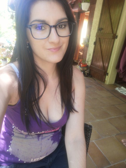 https://t.co/tzjRziT9mM<a href="/tag/tittytuesday"class="tags"><span>#tittytuesday</span></a>