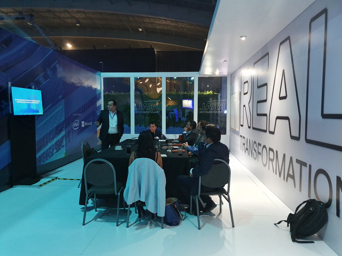Congrats to the #DellTechForumMx organization! It was an amazing Forum! Great briefings and good talk with customers! Glad to be there and have our #DellTechEBC part of that! Special thanks to the presenters! Real Transformation!