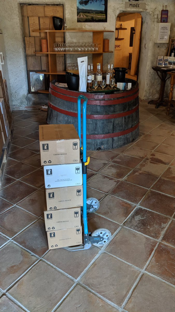 weltbild tweet media