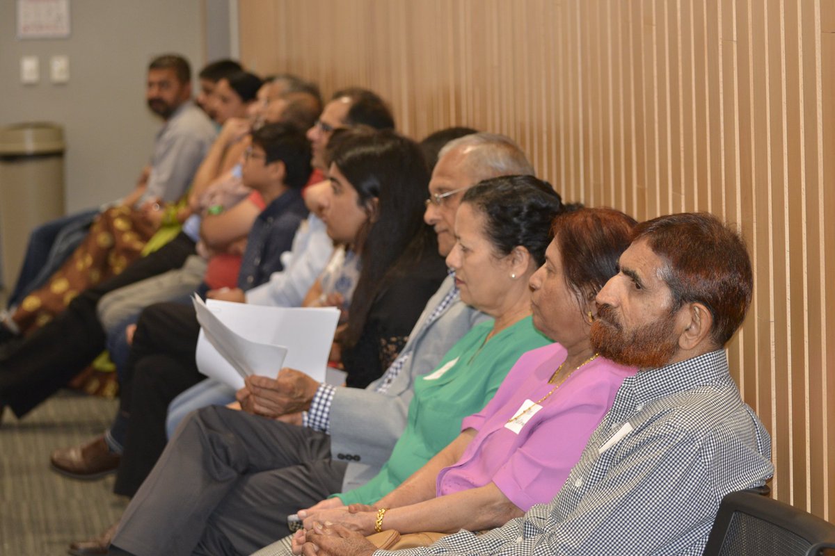 mConnect tweet media