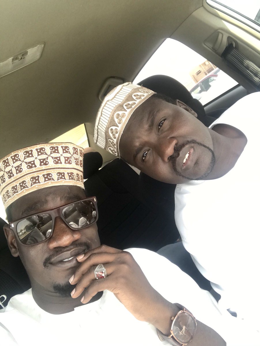 AminBanan's tweet photo. ﷽
 ﴿ إِنَّ اللَّهَ وَمَلائِكَتَهُ يُصَلُّونَ عَلَى النَّبِيِّ يَا أَيُّهَا الَّذِينَ آمَنُوا صَلُّوا عَلَيْهِ وَسَلِّمُوا تَسْلِيمًا ﴾”

اللَّهُمَّ صَلِّ وَسَلِّمْ عَلَى نَبِيِّنَا مُحمَّد وَعَلَى آلِهِ وَصَحْابِتهِ أَجْمَعِين .. جمعه مباركه . https://t.co/1CrQH88KEI