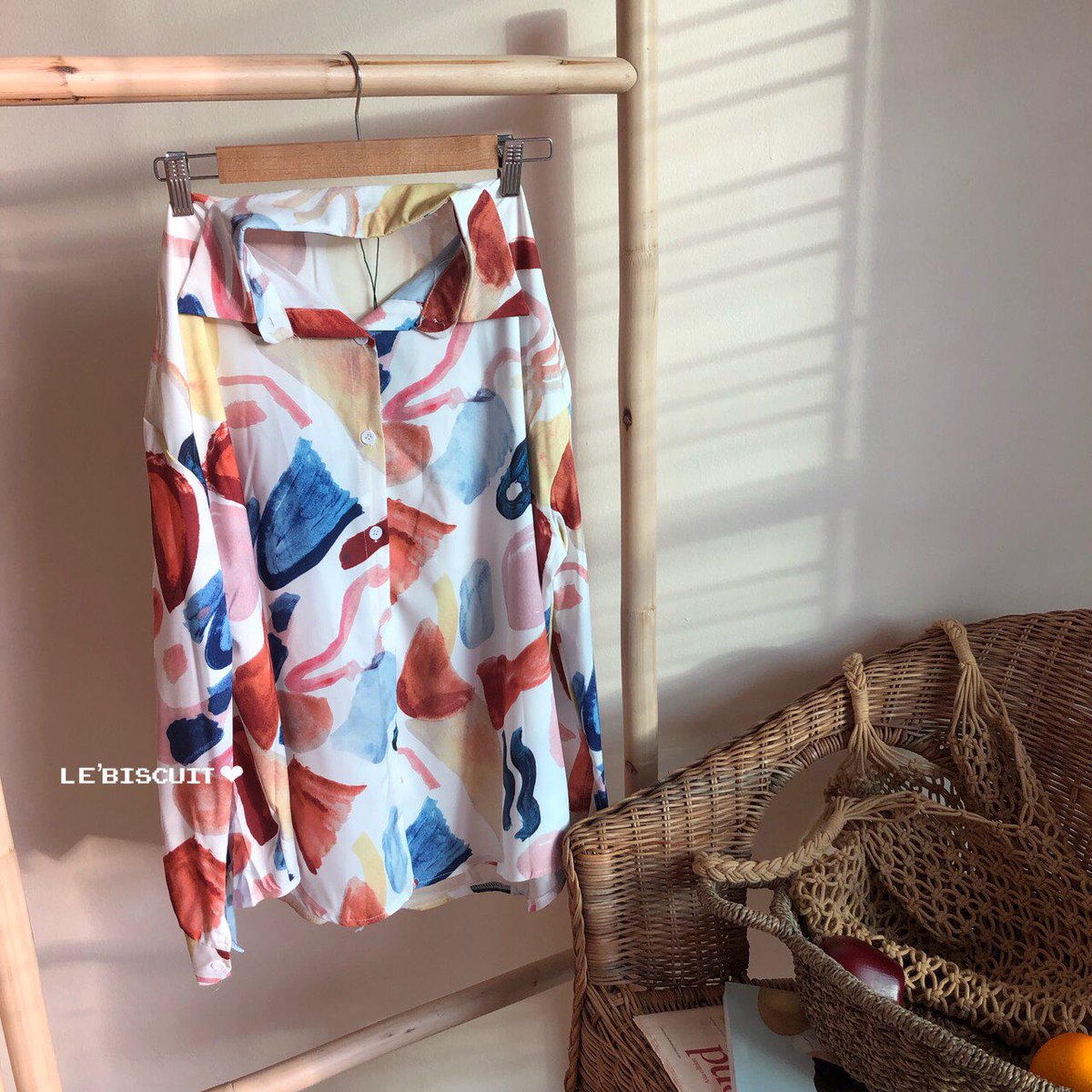 BoxtShop's tweet image. 🌈New in
งานป้ายYPY
เชิ้ตคอปกทรงoversize ตัวใหญ่ ใส่เป็นเสื้อคลุมก็น่ารักค่ะ ลายสุดฮอตฮิตต้องมีนะค้า💕
อก48
ยาว29
รอบแขน16
300.-
#ยิ้มให้หน่อยได้มั๊ยคับ #HowtoPerfect #HotelDelLuna #ดาวเคราะห์น้อย #HwangMinhyun #howtobeauty #จนค #howtoperfectสิว